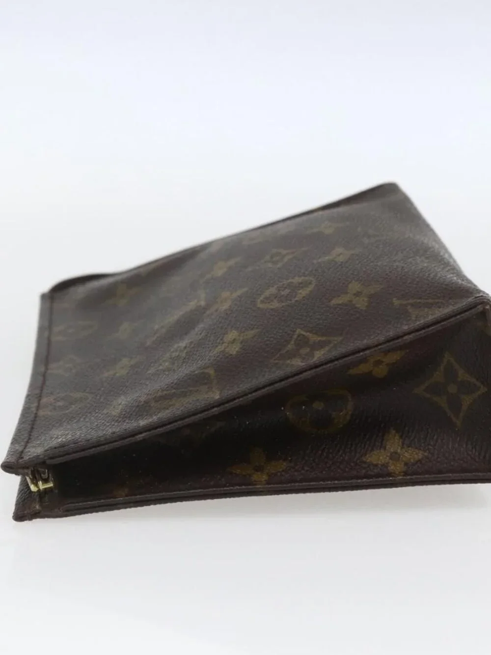 LOUIS VUITTON Monogram Poche Toilette 19 Pouch M47544 LV Auth ki6390